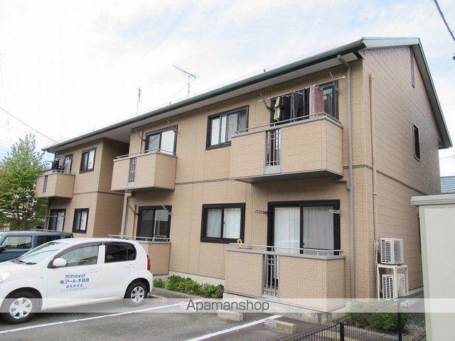 ハウス柿木平Bの外観写真