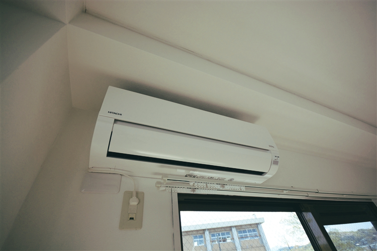 その他設備　エアコンは２台付