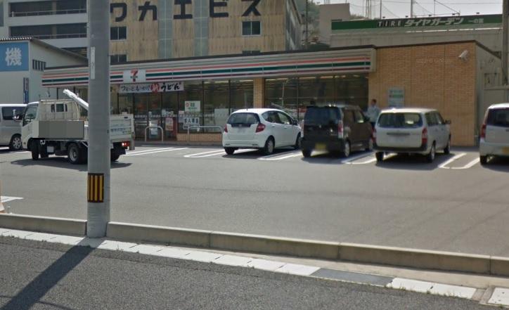 コンビニ　セブンイレブン下関卸本町店（コンビニ）まで321m