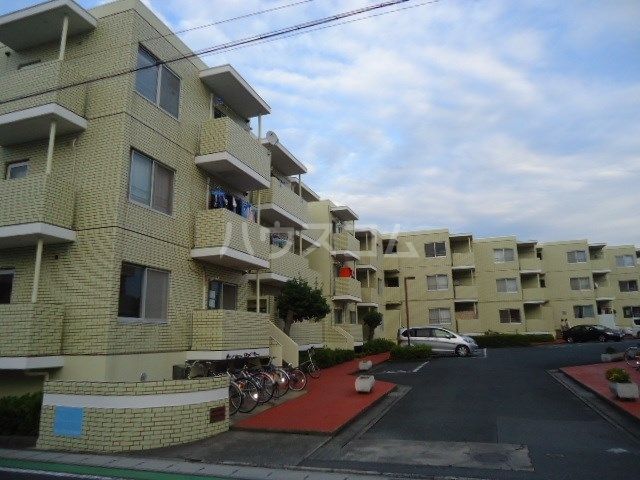 ライトアップ萩丘1番館の外観写真