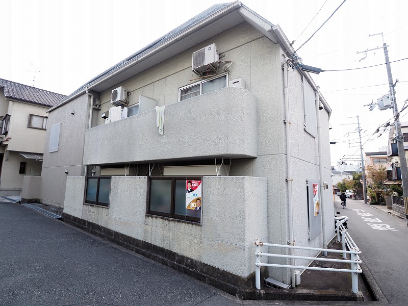 キャロル豊中本町の外観写真