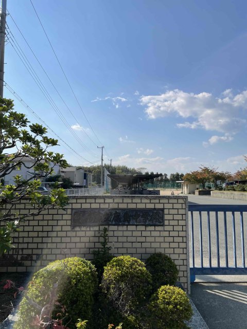 中学校　高砂市立鹿島中学校（中学校）まで298m
