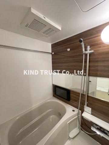 バス・シャワールーム　お風呂です