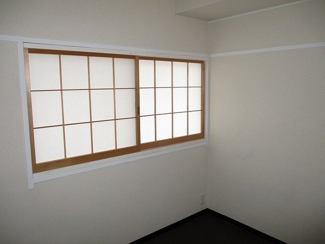 バルコニー　４．５帖和室