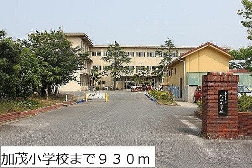 【フローレス　ミホムカイの小学校】