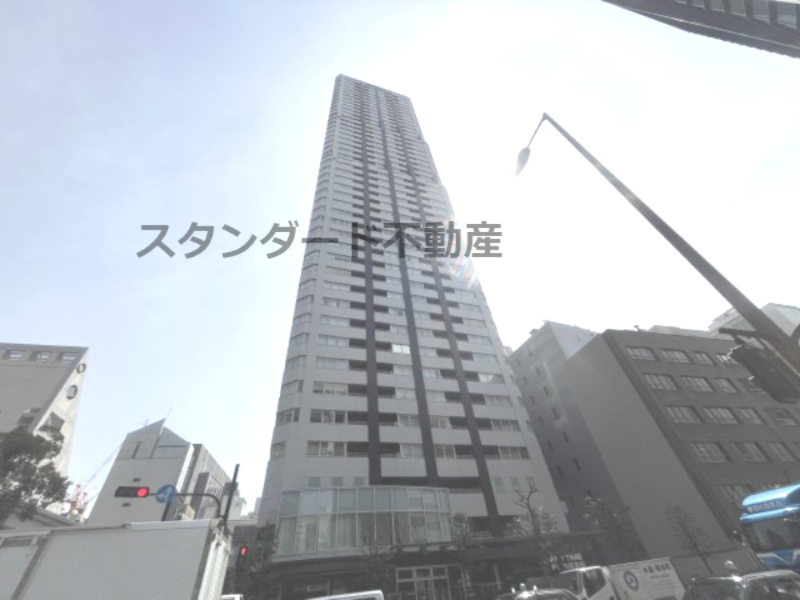 ディーグラフォート大阪N.Y.タワーHIGOBASHIの建物外観