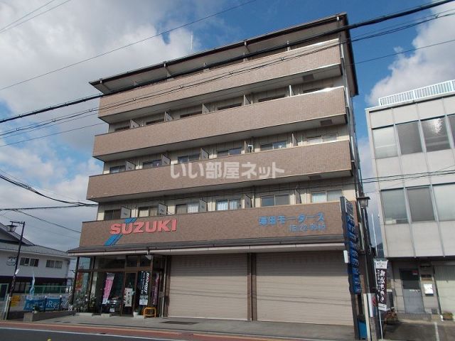 澤田マンションの建物外観