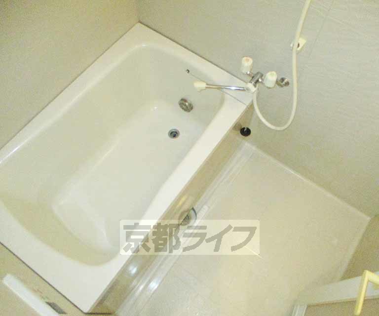 バス・シャワールーム　お風呂です。