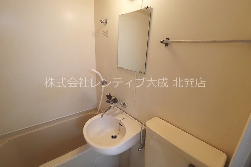【大阪市生野区新今里のマンションの洗面設備】