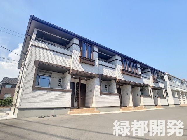 【下関市富任町のアパートの建物外観】