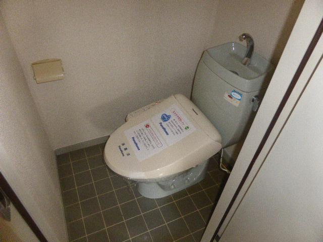 トイレ　トイレ