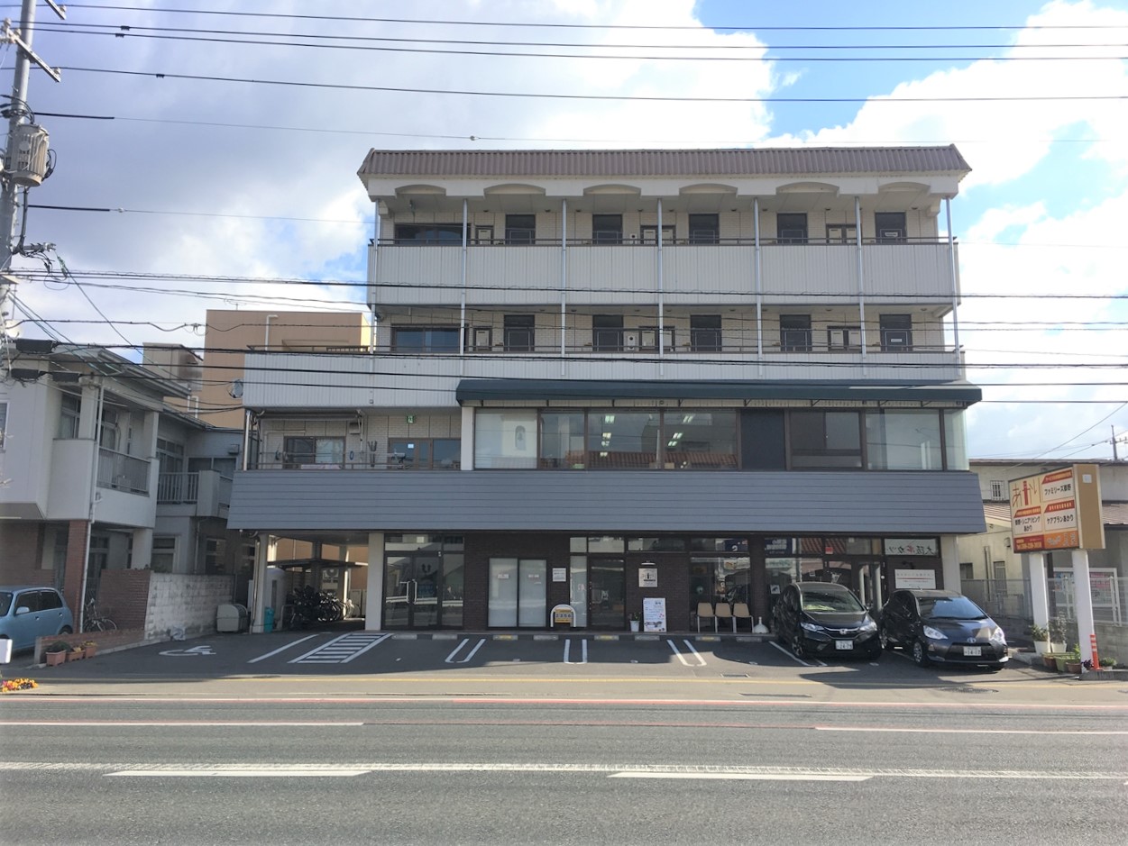 岡山市北区北方のマンションの建物外観