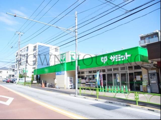 【世田谷区中町のマンションのスーパー】