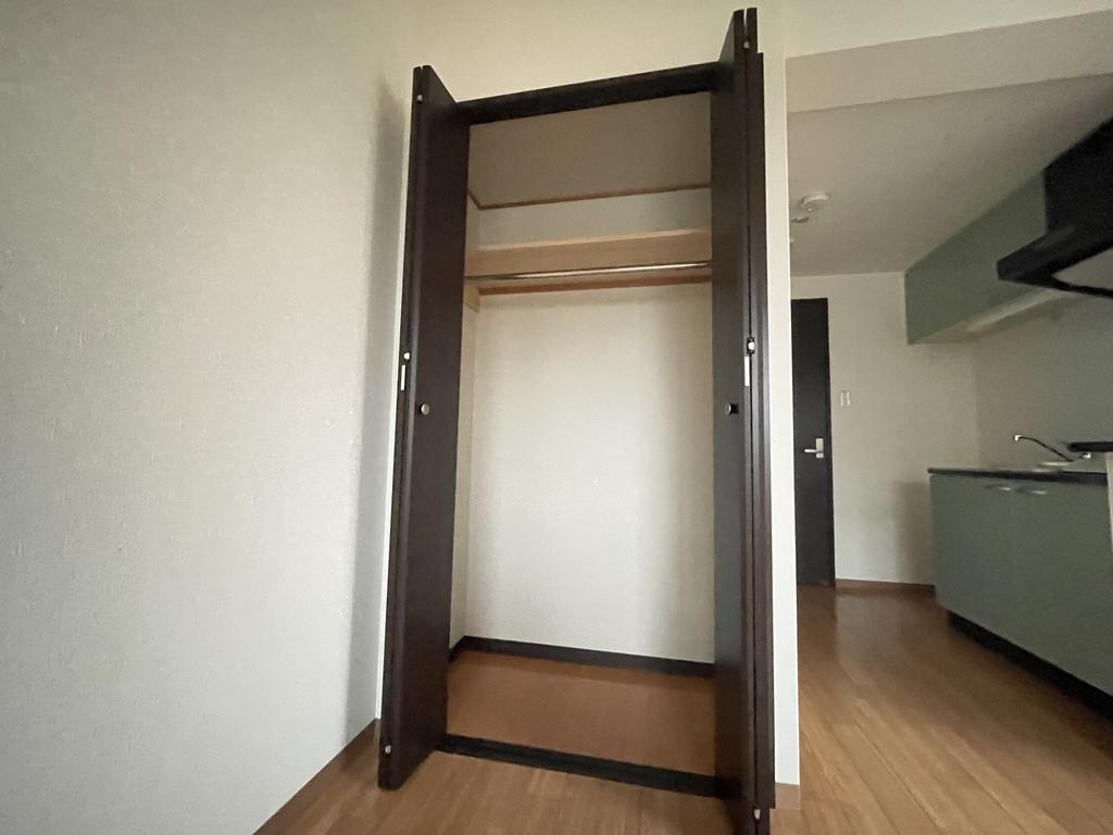 収納　室内は現状を優先します。