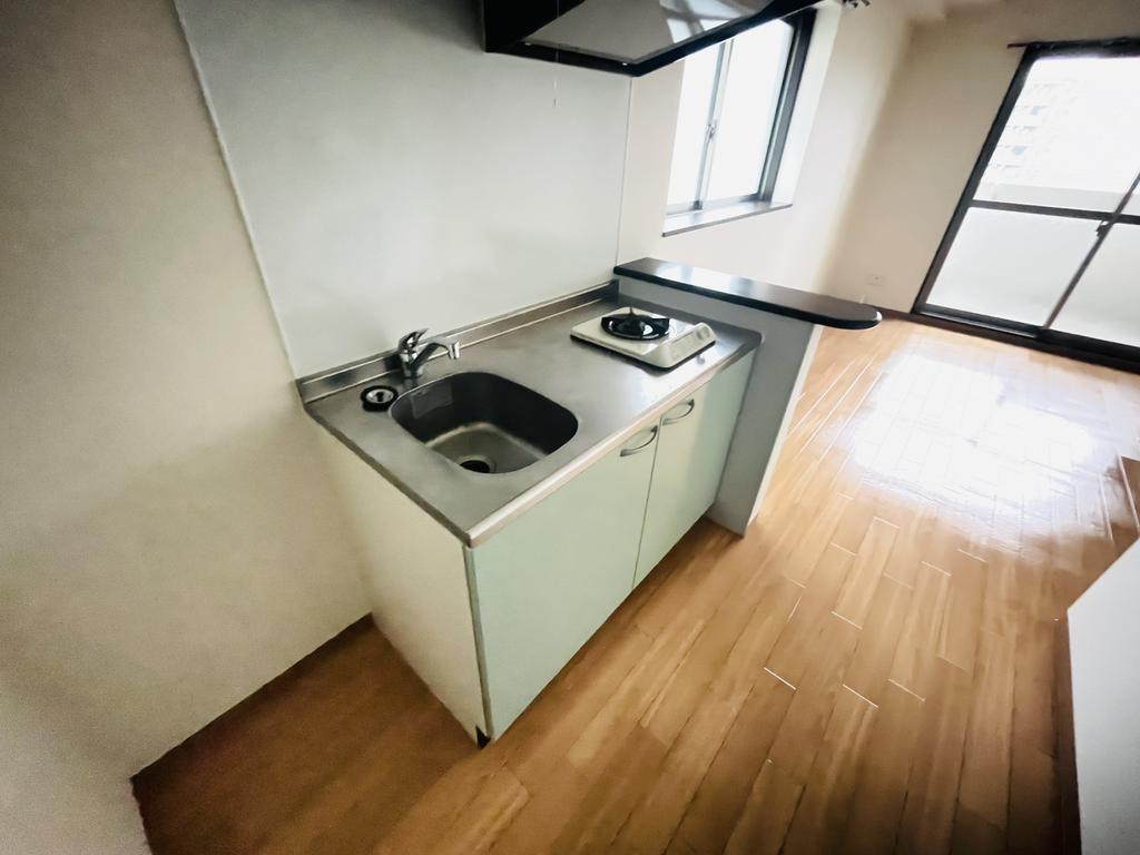 キッチン　室内は現状を優先します。