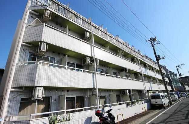 【スカイコート品川2の建物外観】