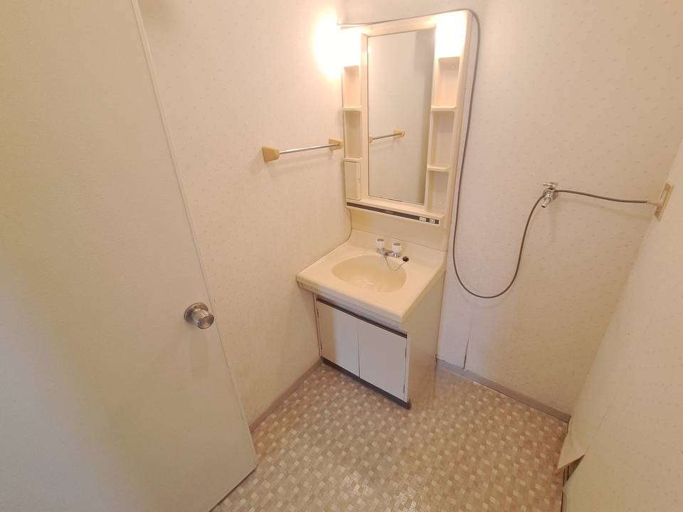 洗面設備　ドレッサー