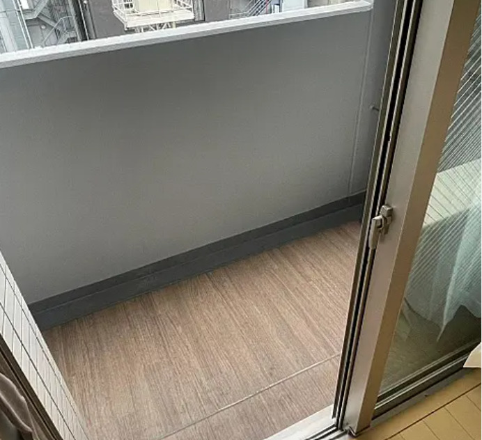 バルコニー　※別部屋の参考写真です。
