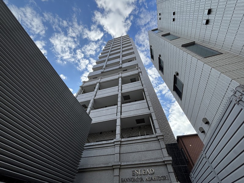 建物外観　エスリード三宮旭通