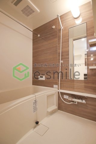 バス・シャワールーム　きれいなお風呂です