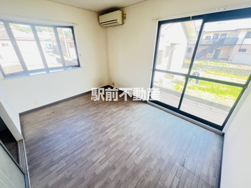 居室・リビング　キッチン