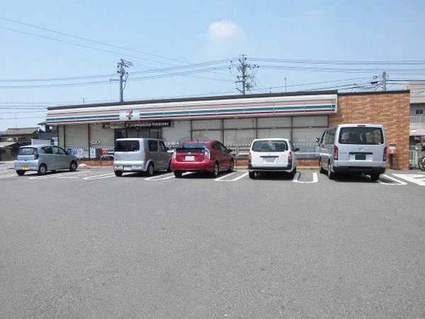 コンビニ　セブンイレブン西尾下町店（コンビニ）まで1600m