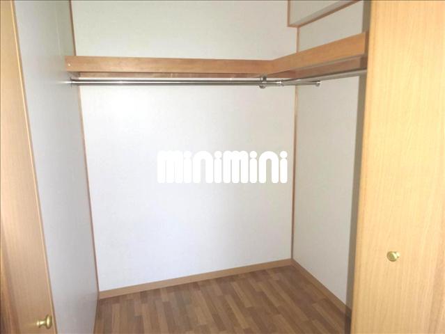 収納　収納しやすいクローゼットタイプの収納