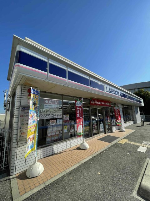 コンビニ　ローソン　加古川鶴池店（コンビニ）まで737m