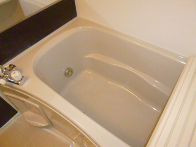 バス・シャワールーム　追い焚きバス