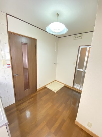 その他設備　洗濯機置場
