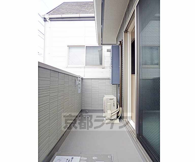 バルコニー　バルコニです。