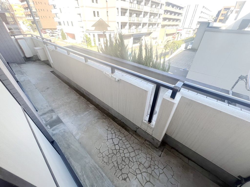 バルコニー　バルコニー