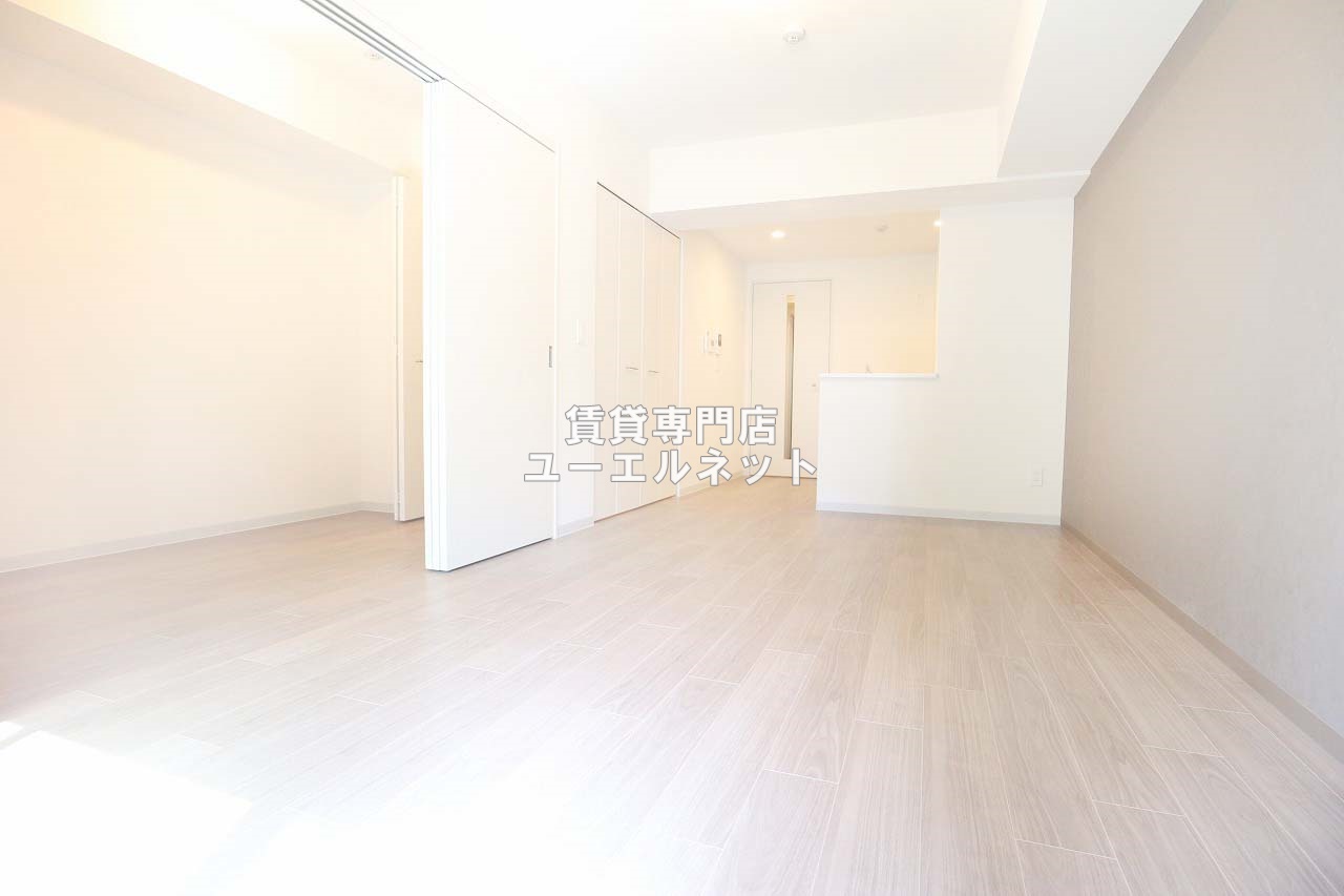 居室・リビング　ゆったりとくつろげる、落ち着きのある居室空間です