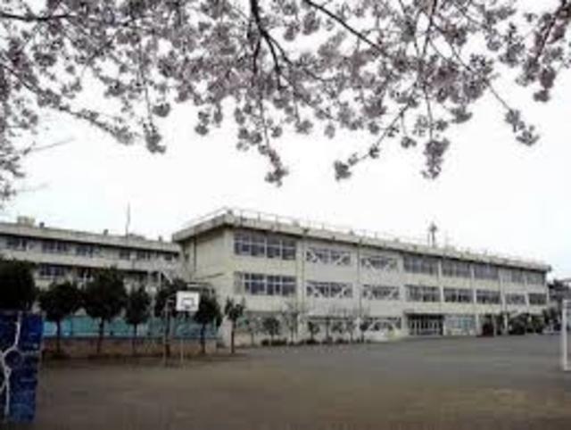 小学校　海老名市立大谷小学校（小学校）まで405m