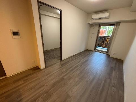 居室・リビング　洋室