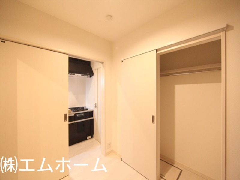 収納　洋室2.9帖　クローゼット付（収納充実してます）