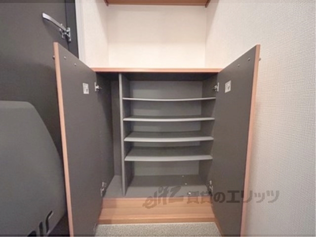 収納　下駄箱