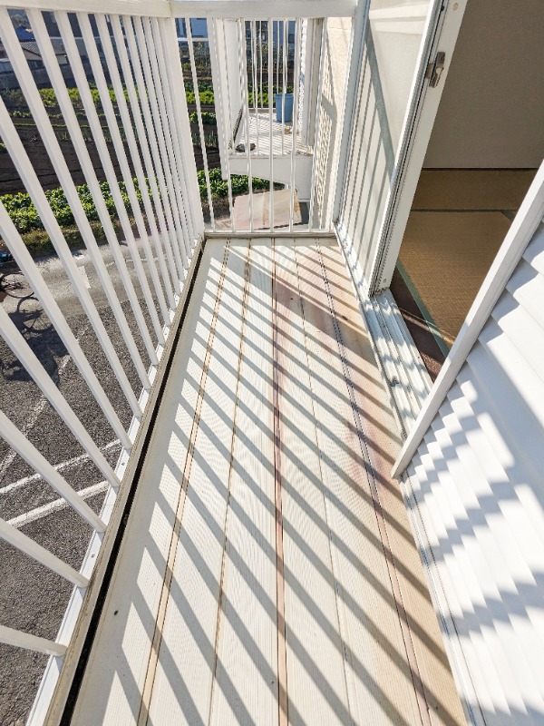 バルコニー　図面と現状に相違がある場合には現状を優先