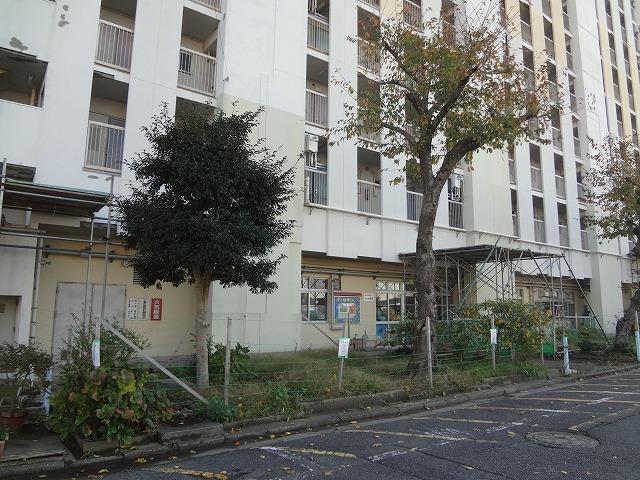 幼稚園・保育園　中央保育所（幼稚園・保育園）まで750m
