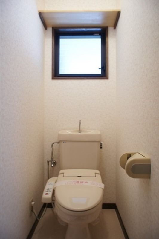 トイレ　図面と現状に相違がある場合には現状を優先