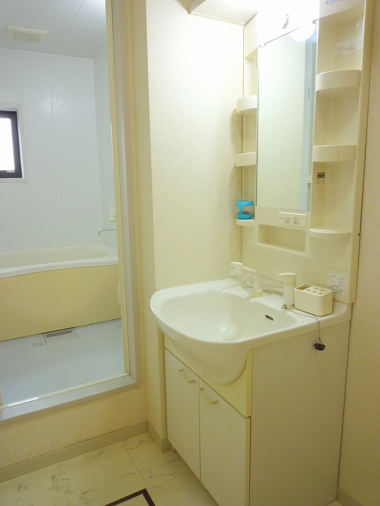 洗面設備　※参考写真　前回入居時の写真です