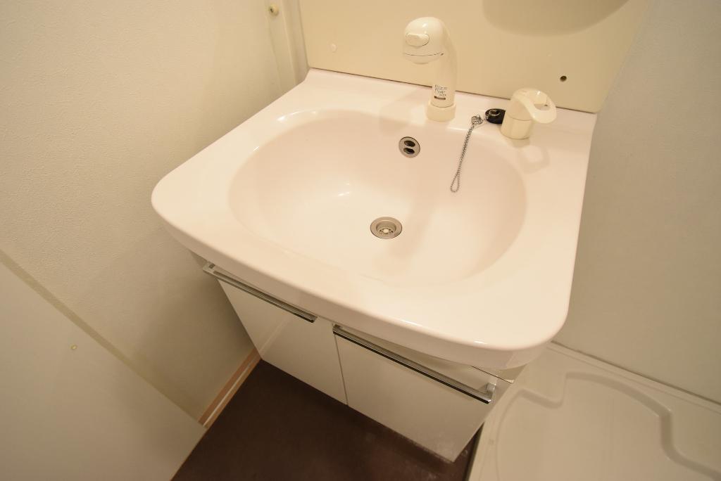 洗面設備　洗髪洗面化粧台