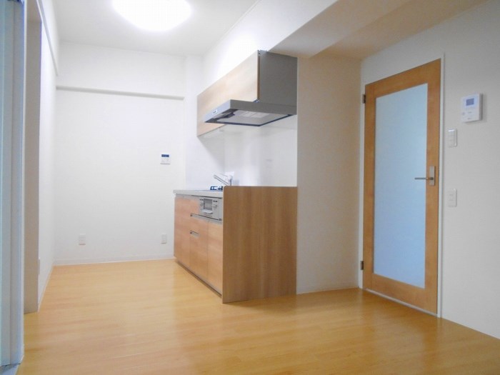 居室・リビング　同物件別部屋参考写真です