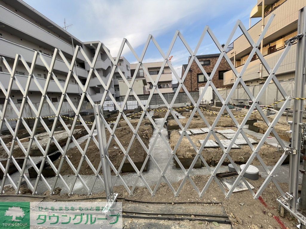 エントランス　庭