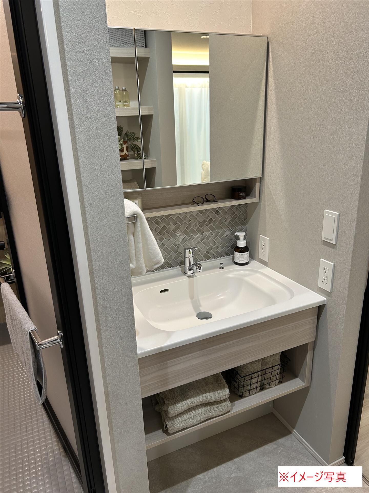 洗面設備　洗髪洗面化粧台（イメージ写真）