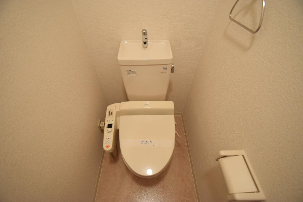 トイレ　シャワー付トイレ