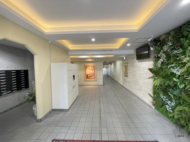 エントランス　宅配ボックスあります！