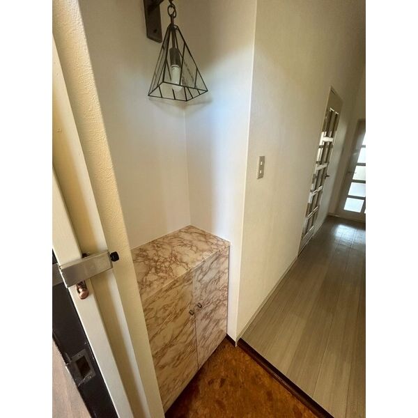 玄関　収納付きの玄関です！