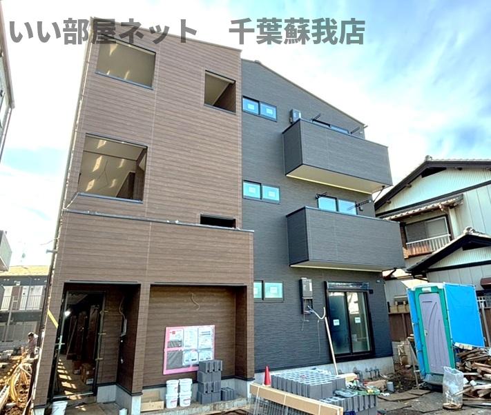 建物外観　先行申込受付中！完成が楽しみですね♪