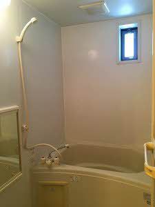 バス・シャワールーム　浴室